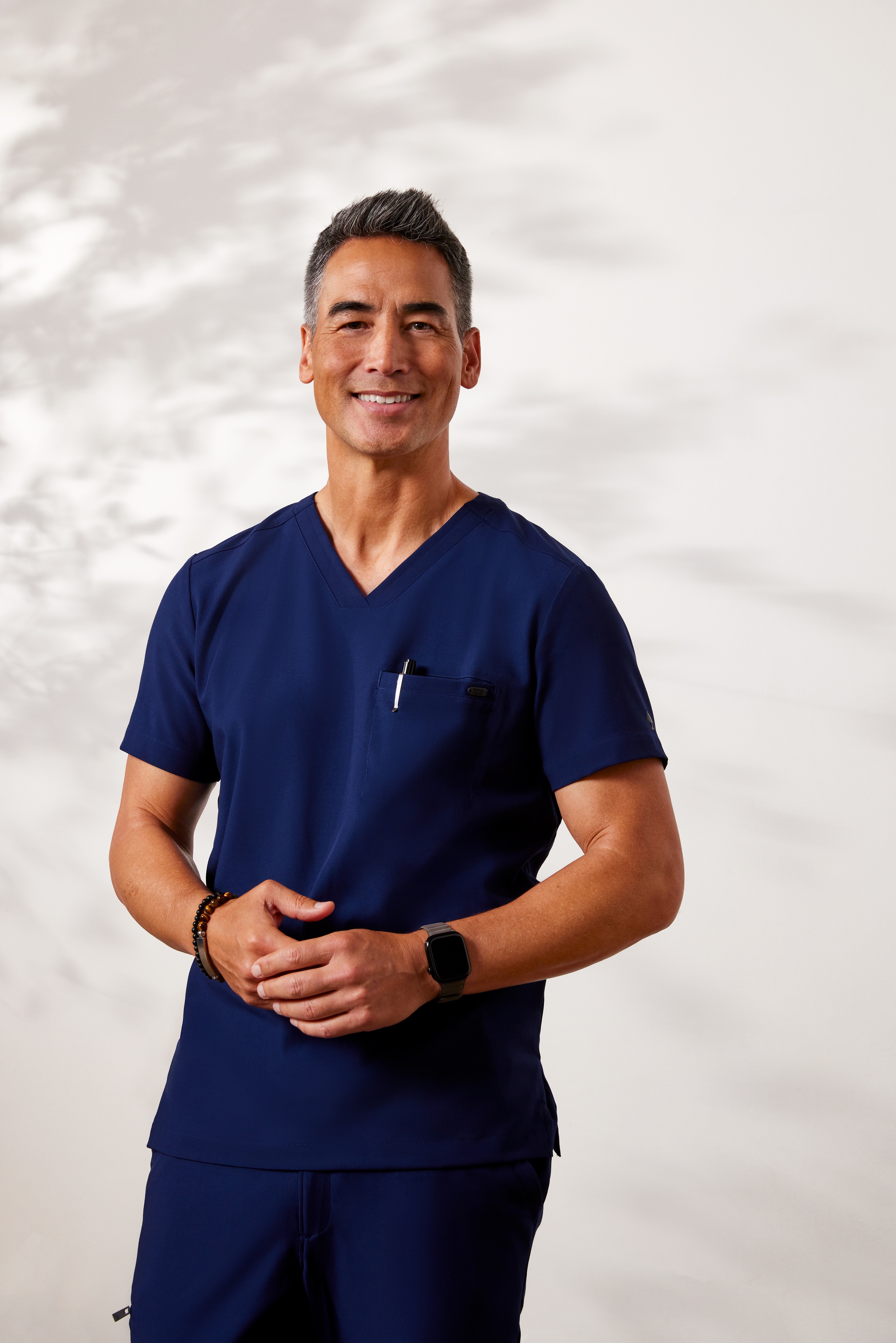 Men's Scrubs & Workwear